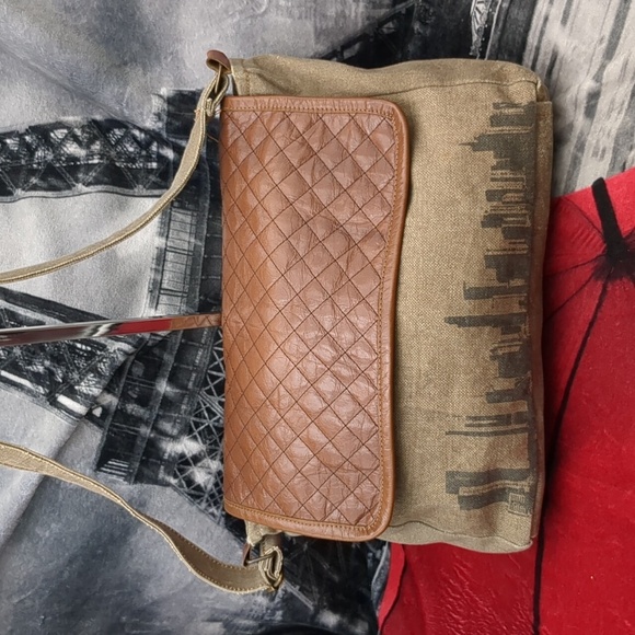 Handbags - Mona B building scape bag